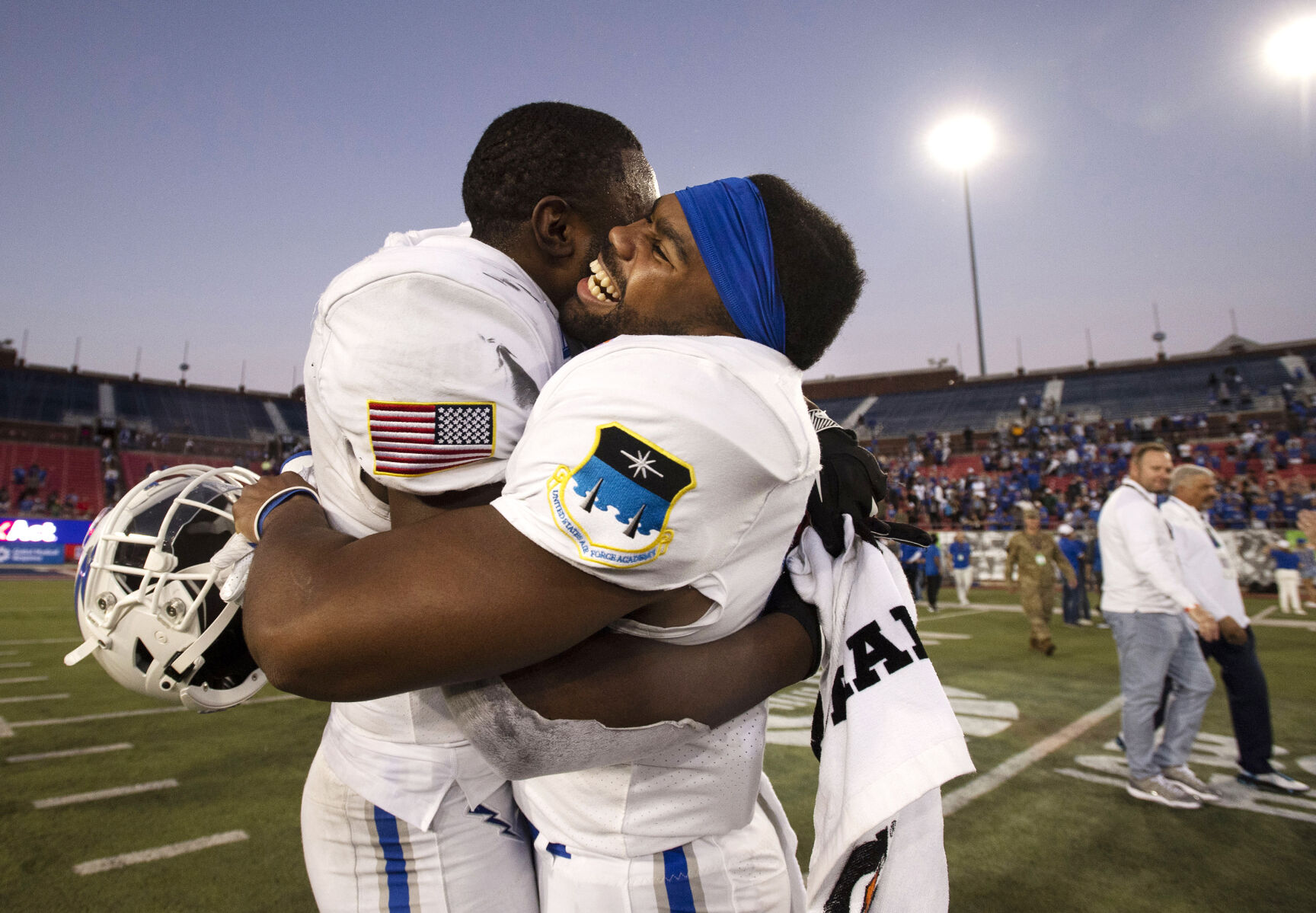 122921-sw-airforcebowl 07.jpg